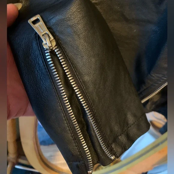 🔥 NWOT Black Faux leather cropped moto jacket - XS - Picture 10 of 15